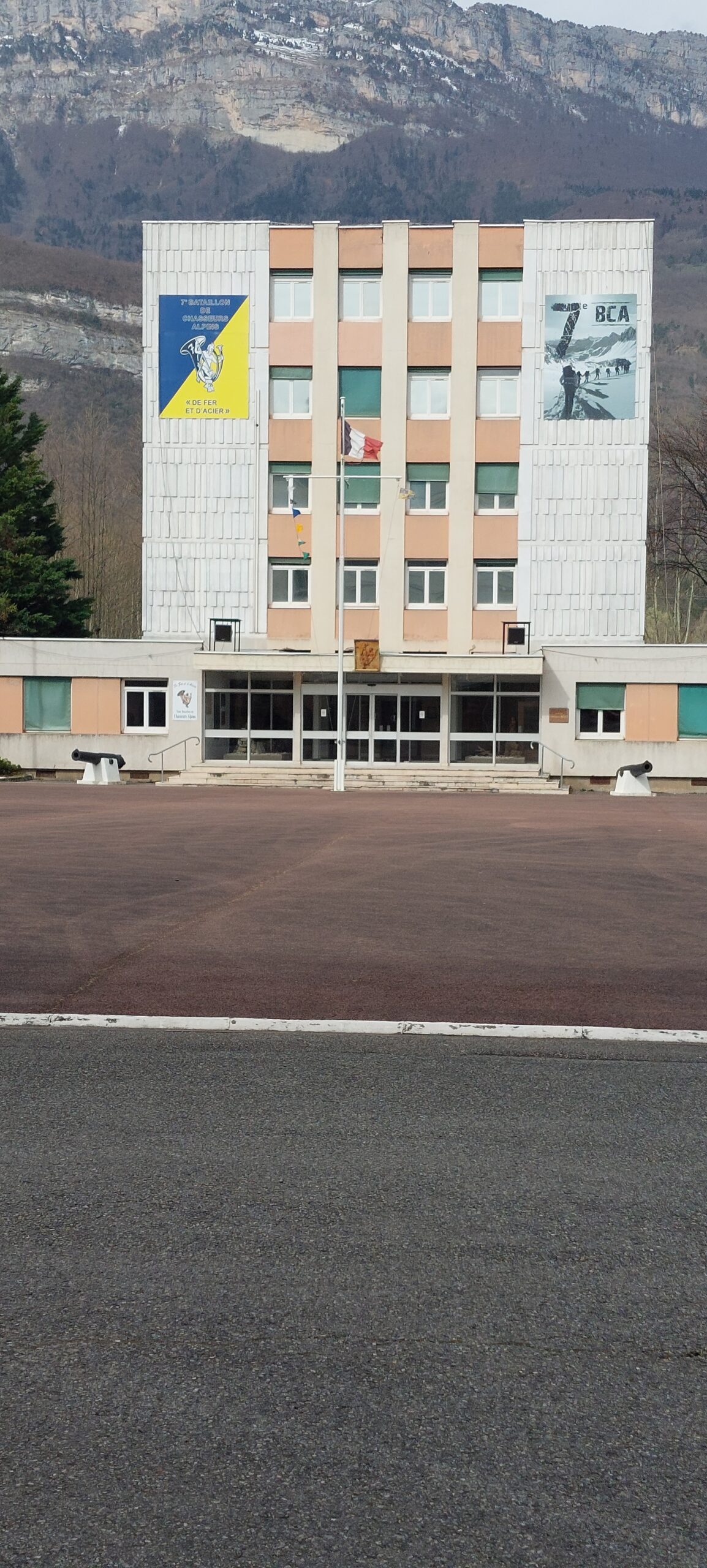 Armée de terre – Enseignes